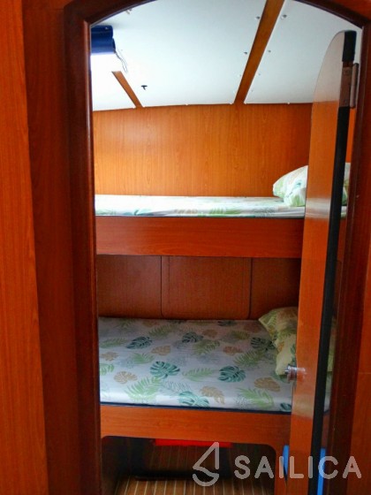 Lagoon 570 - Yacht Charter Sailica