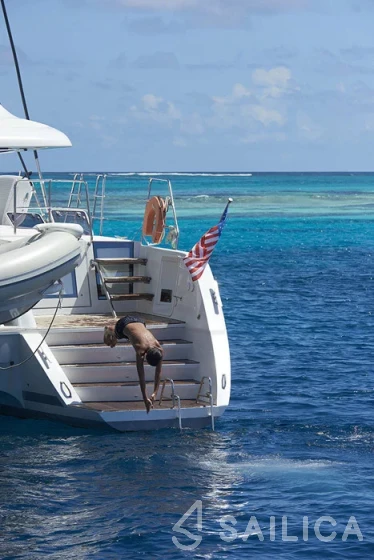 Lagoon 620 - Yacht Charter Sailica