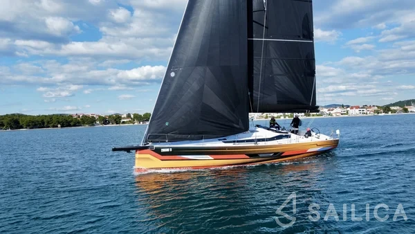 Elan E6 - Yacht Charter Sailica