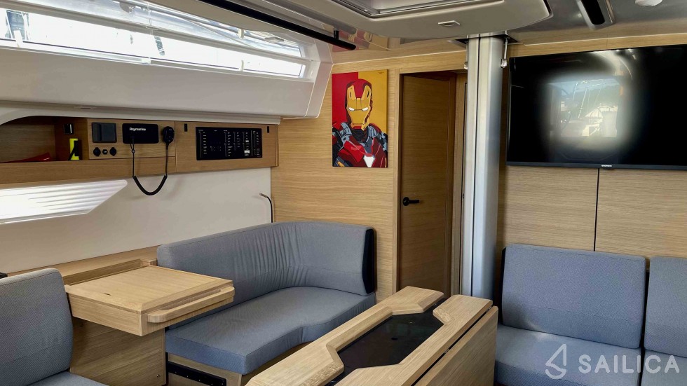 Elan E6 - Yacht Charter Sailica