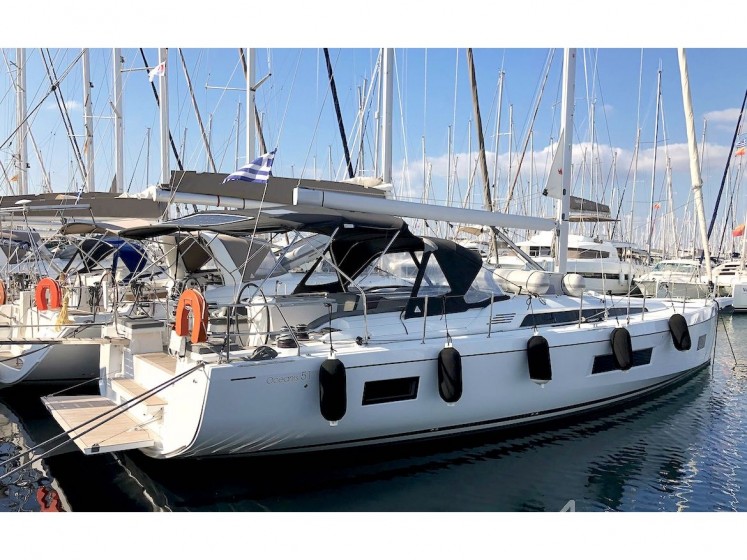 Oceanis 51.1 - Yacht Charter Sailica