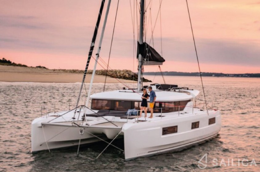 Lagoon 46  - Yacht Charter Sailica