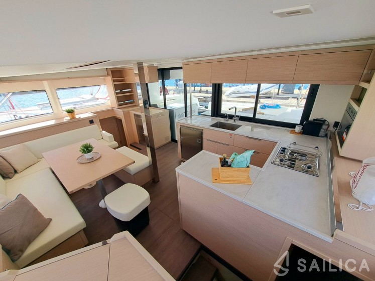 Lagoon 46  - Yacht Charter Sailica