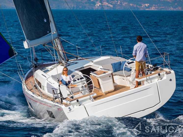 Oceanis 46.1 - Yacht Charter Sailica