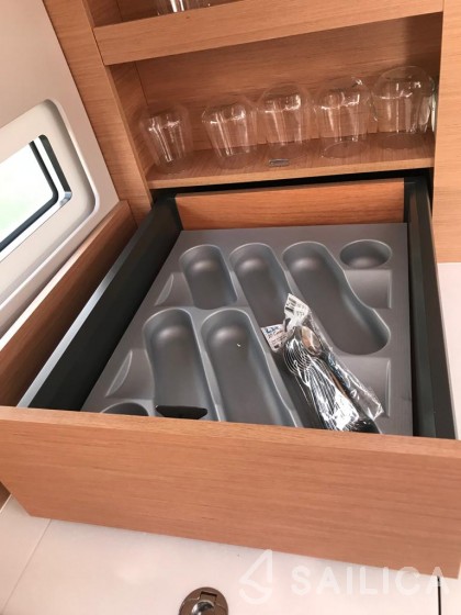 Sun Odyssey 410 - Yacht Charter Sailica