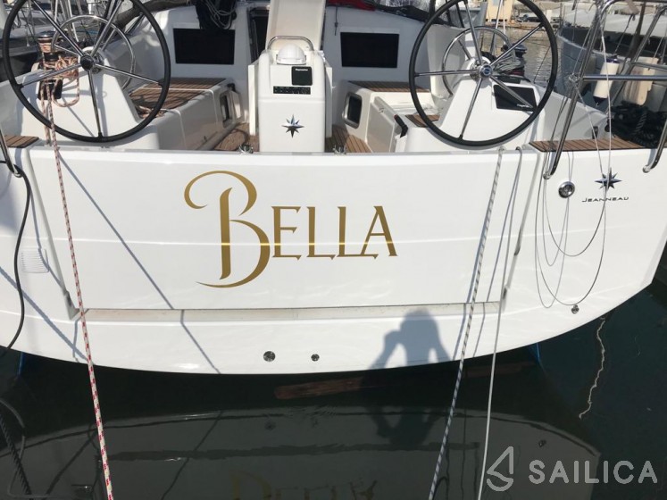 Sun Odyssey 410 - Yacht Charter Sailica