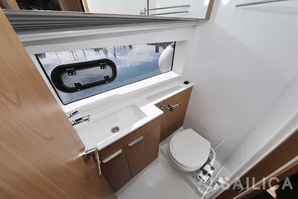 Bali Catsmart - Yacht Charter Sailica