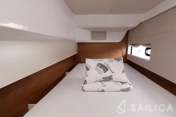 Bali Catsmart - Yacht Charter Sailica