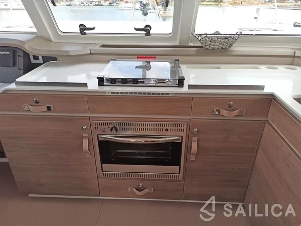 Bali Catspace - Yacht Charter Sailica
