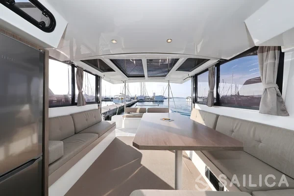 Bali Catspace - Yacht Charter Sailica