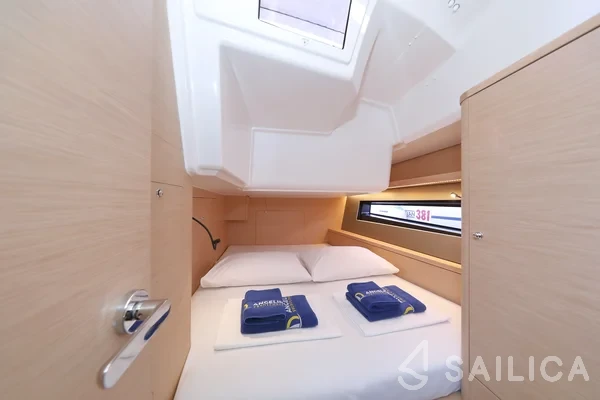 Dufour 41 - Yacht Charter Sailica