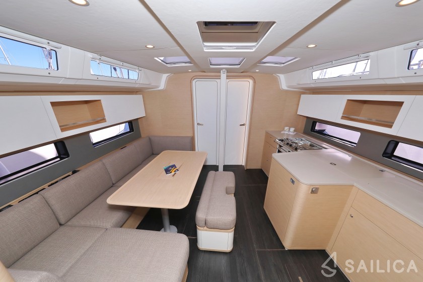 Dufour 41 - Yacht Charter Sailica