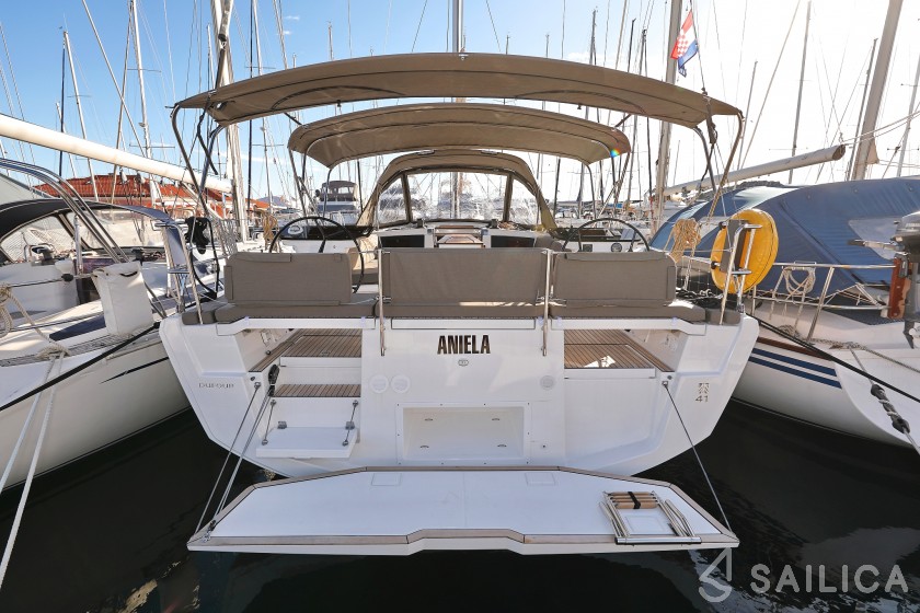 Dufour 41 - Yacht Charter Sailica