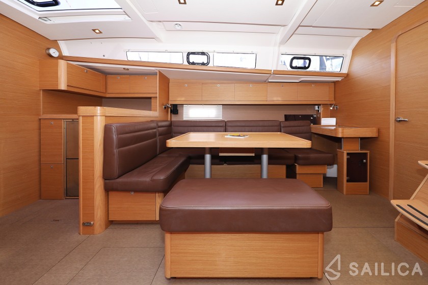 Dufour 460 GL - Yacht Charter Sailica