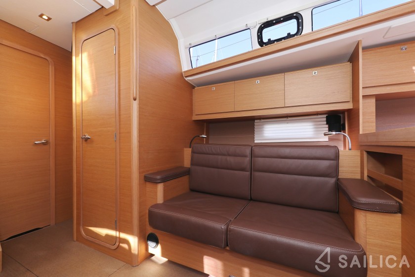 Dufour 460 GL - Yacht Charter Sailica
