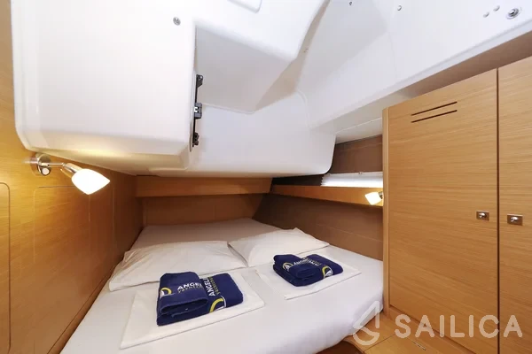 Dufour 460 GL - Yacht Charter Sailica