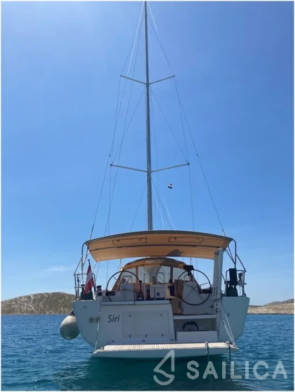 Dufour 460 GL - Yacht Charter Sailica