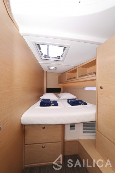 Dufour 56 Exclusive - Yacht Charter Sailica