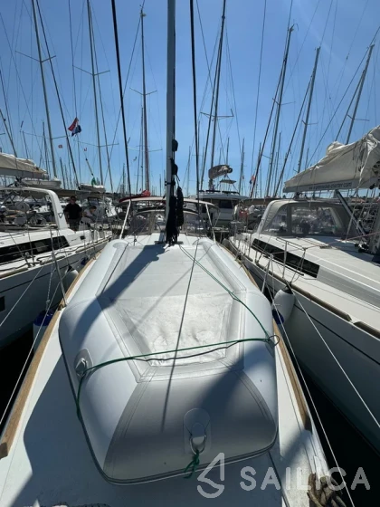 Sun Odyssey 349 - Yacht Charter Sailica