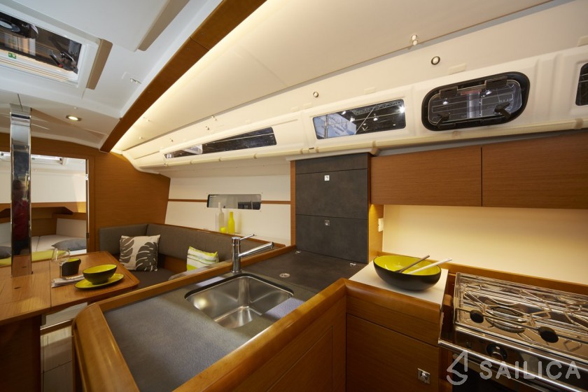 Sun Odyssey 349 - Yacht Charter Sailica