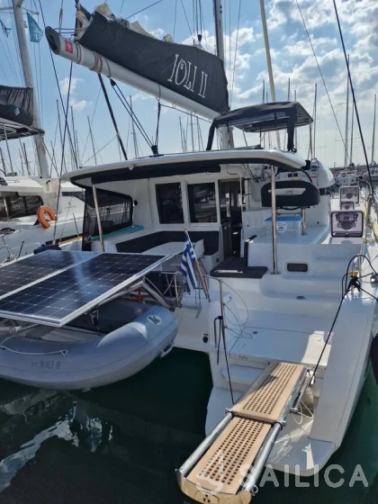 Lagoon 40 - Yacht Charter Sailica
