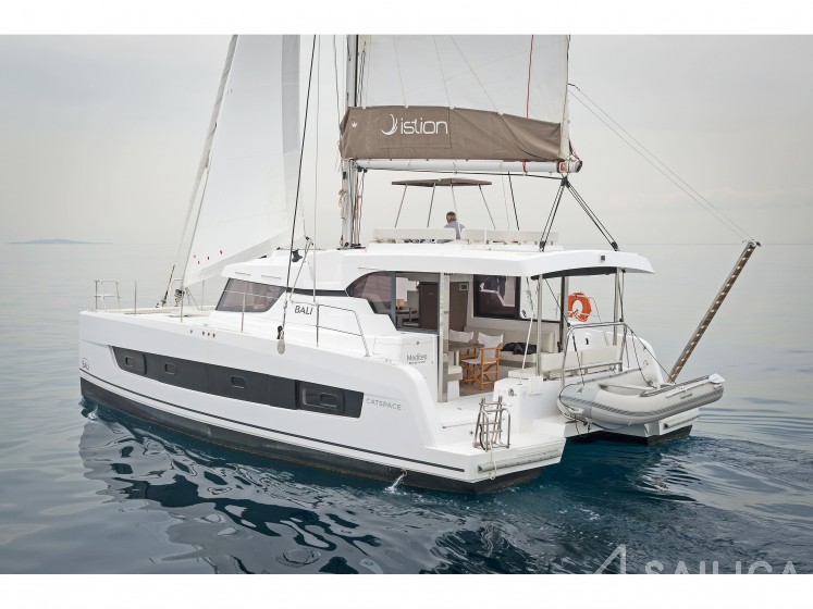 Bali Catspace - Yacht Charter Sailica