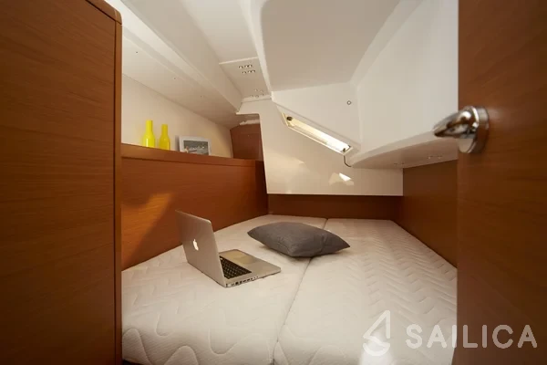 Sun Odyssey 349 - Yacht Charter Sailica