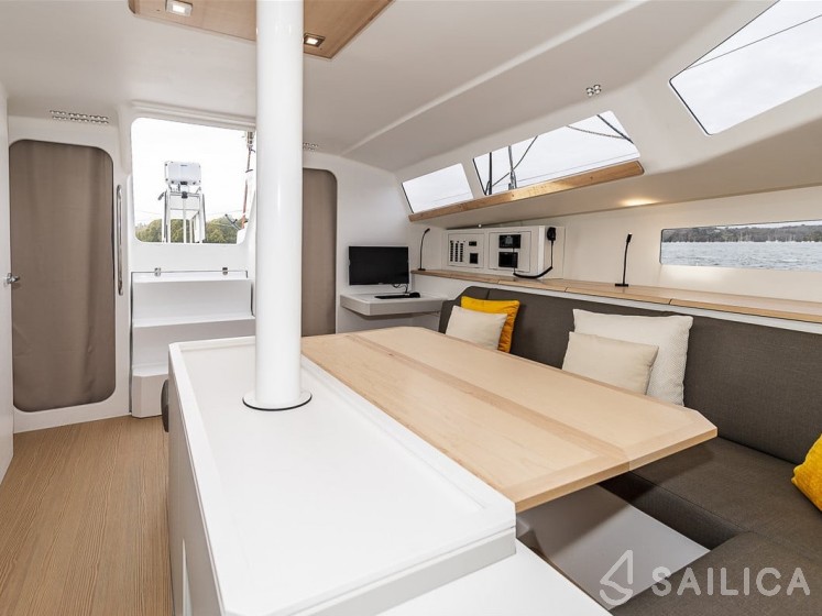 Pogo 44 - Yacht Charter Sailica