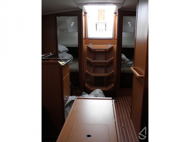 Bavaria Cruiser 36 - Yacht Charter Sailica