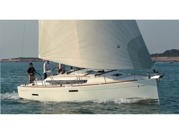 Sun Odyssey 379 - Yacht Charter Sailica