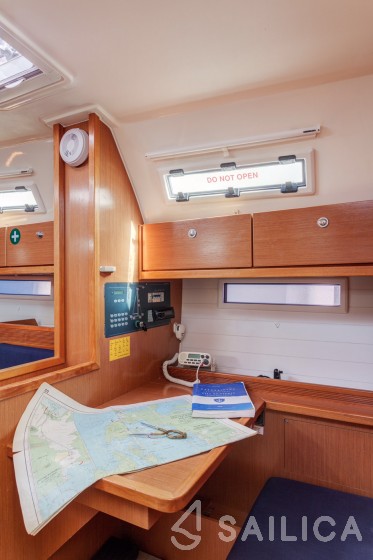Bavaria 40 Cruiser - Yacht Charter Sailica
