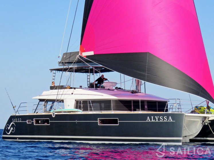 Lagoon 560 - Yacht Charter Sailica