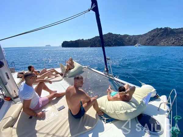 Lavezzi 40 - Yacht Charter Sailica