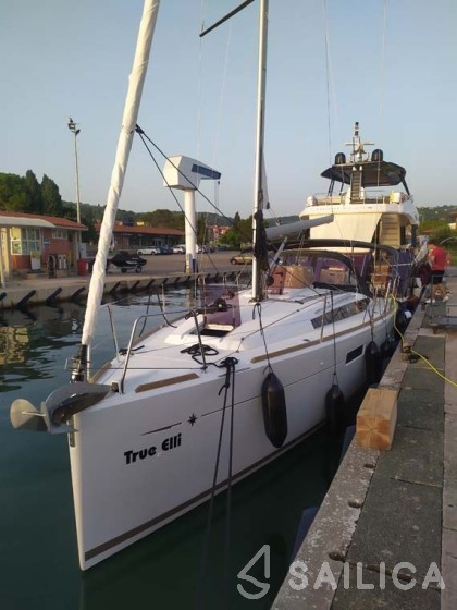 Sun Odyssey 349 - Yacht Charter Sailica