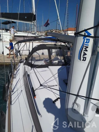 Sun Odyssey 349 - Yacht Charter Sailica