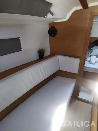 Sun Odyssey 349 - Yacht Charter Sailica