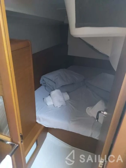 Sun Odyssey 349 - Yacht Charter Sailica