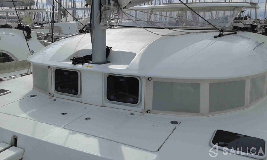 Lagoon 380 S2 - Yacht Charter Sailica