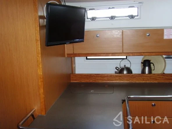 Bavaria 45 Cruiser - Yacht Charter Sailica