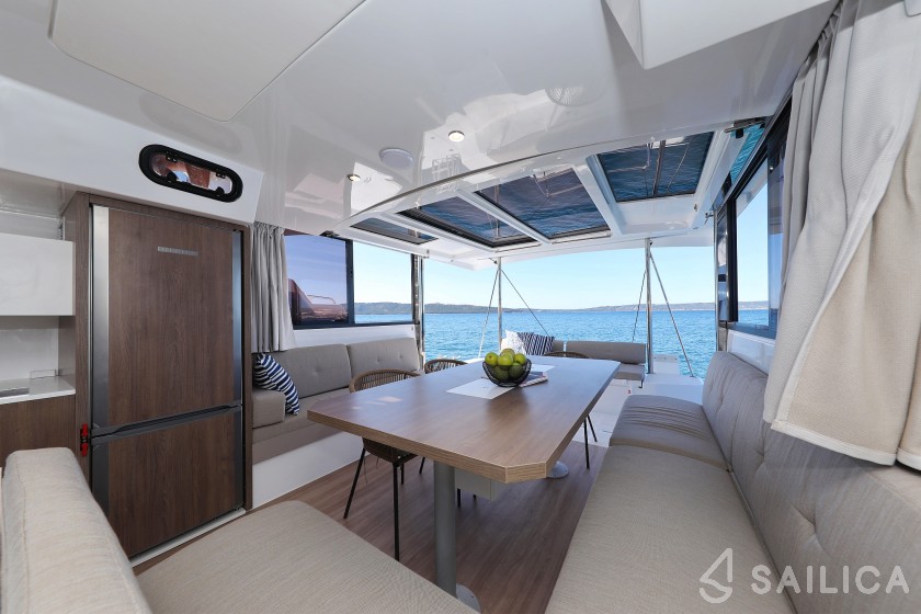 Bali Catspace - Yacht Charter Sailica