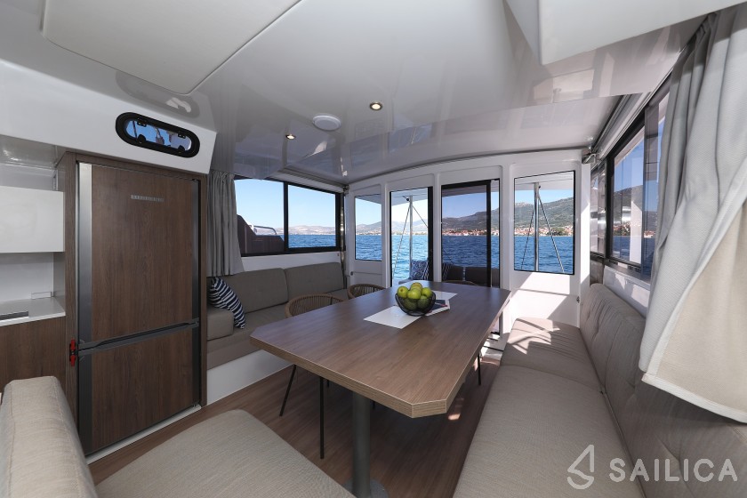 Bali Catspace - Yacht Charter Sailica