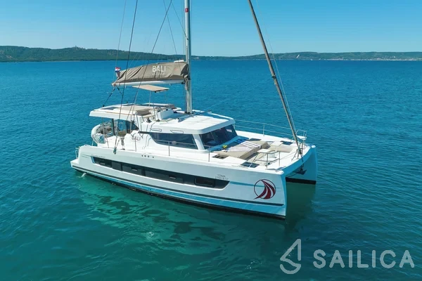 Bali Catspace - Yacht Charter Sailica