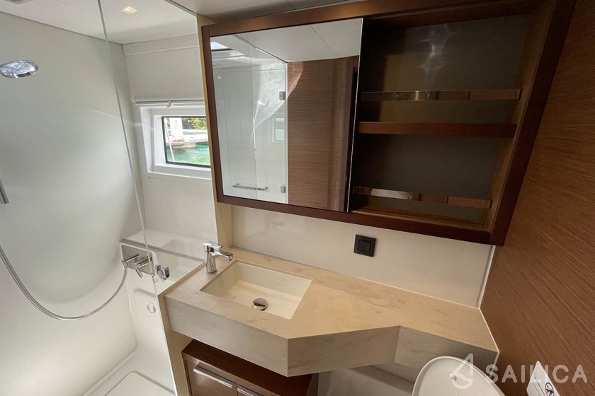 Lagoon 46  - Yacht Charter Sailica