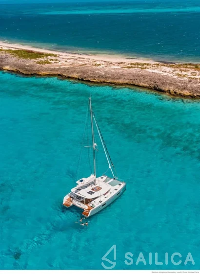 Lagoon 42 - Yacht Charter Sailica