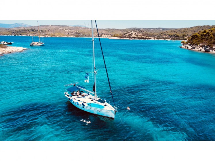 Bavaria 40 - Yacht Charter Sailica