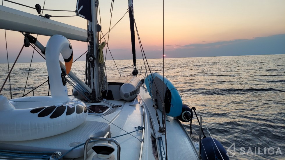 Bavaria 40 - Yacht Charter Sailica