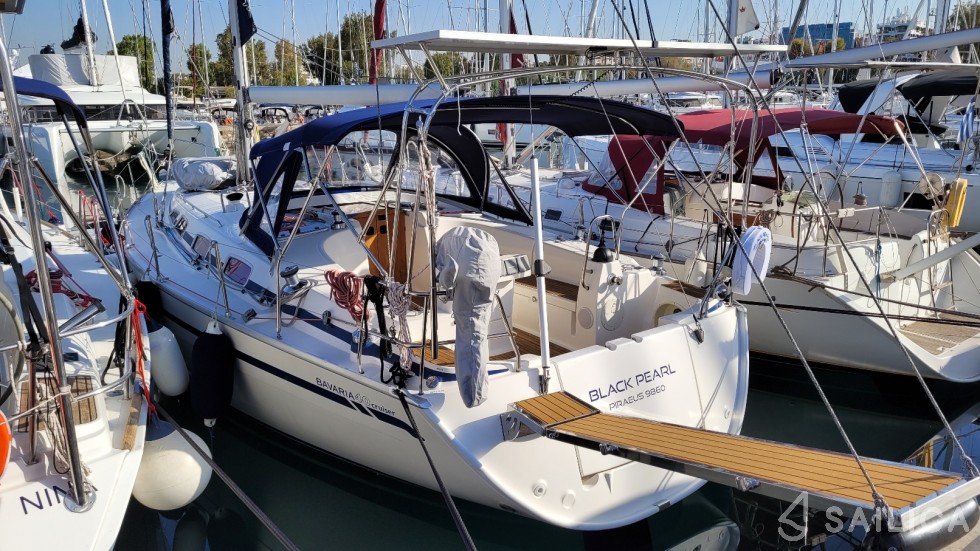 Bavaria 40 - Yacht Charter Sailica