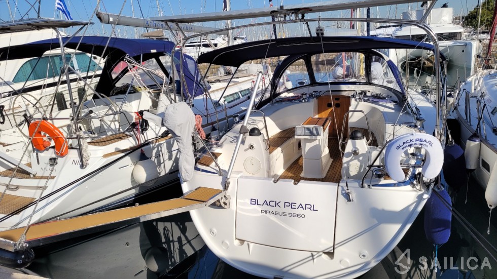 Bavaria 40 - Yacht Charter Sailica