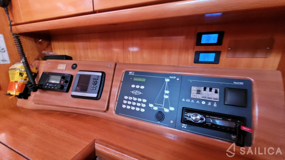 Bavaria 40 - Yacht Charter Sailica