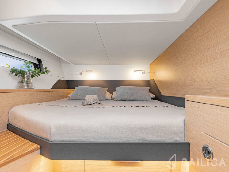 Hanse 460 - Yacht Charter Sailica